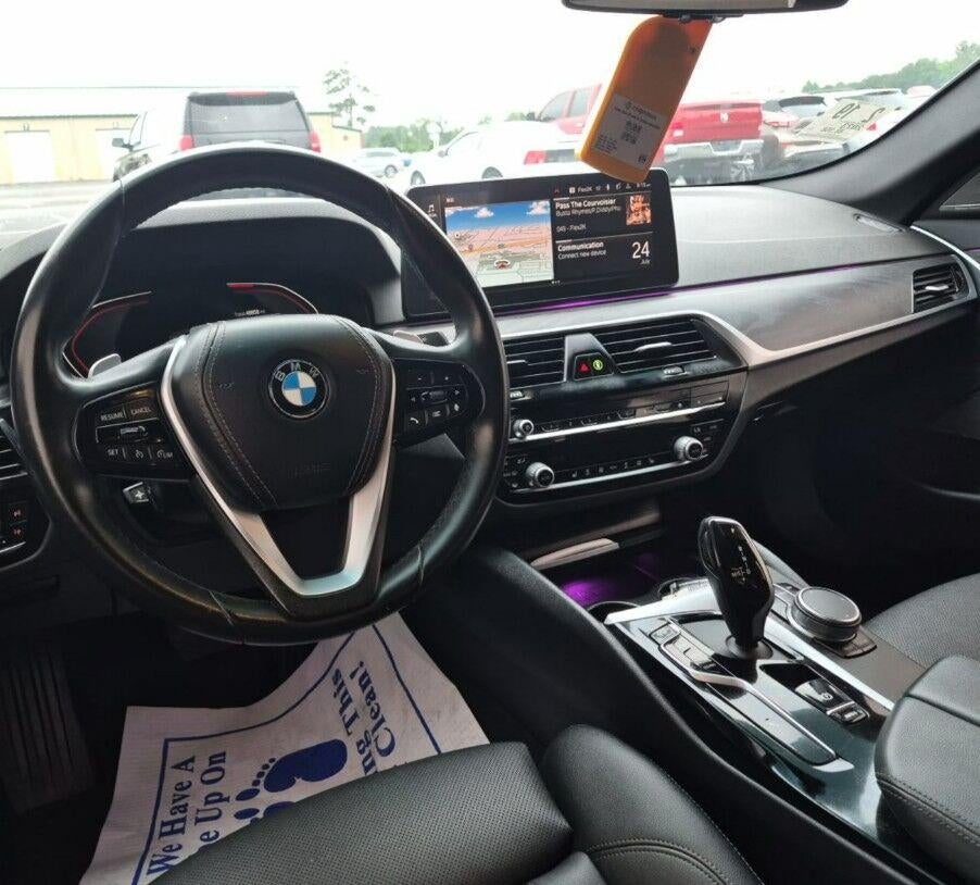 2023 BMW 5 Series 530i
