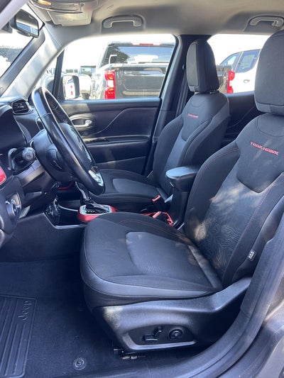 2021 Jeep Renegade Trailhawk