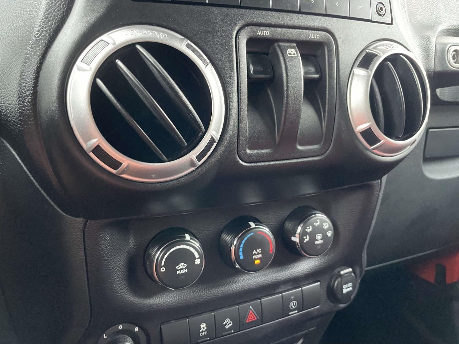 2015 Jeep Wrangler Sahara