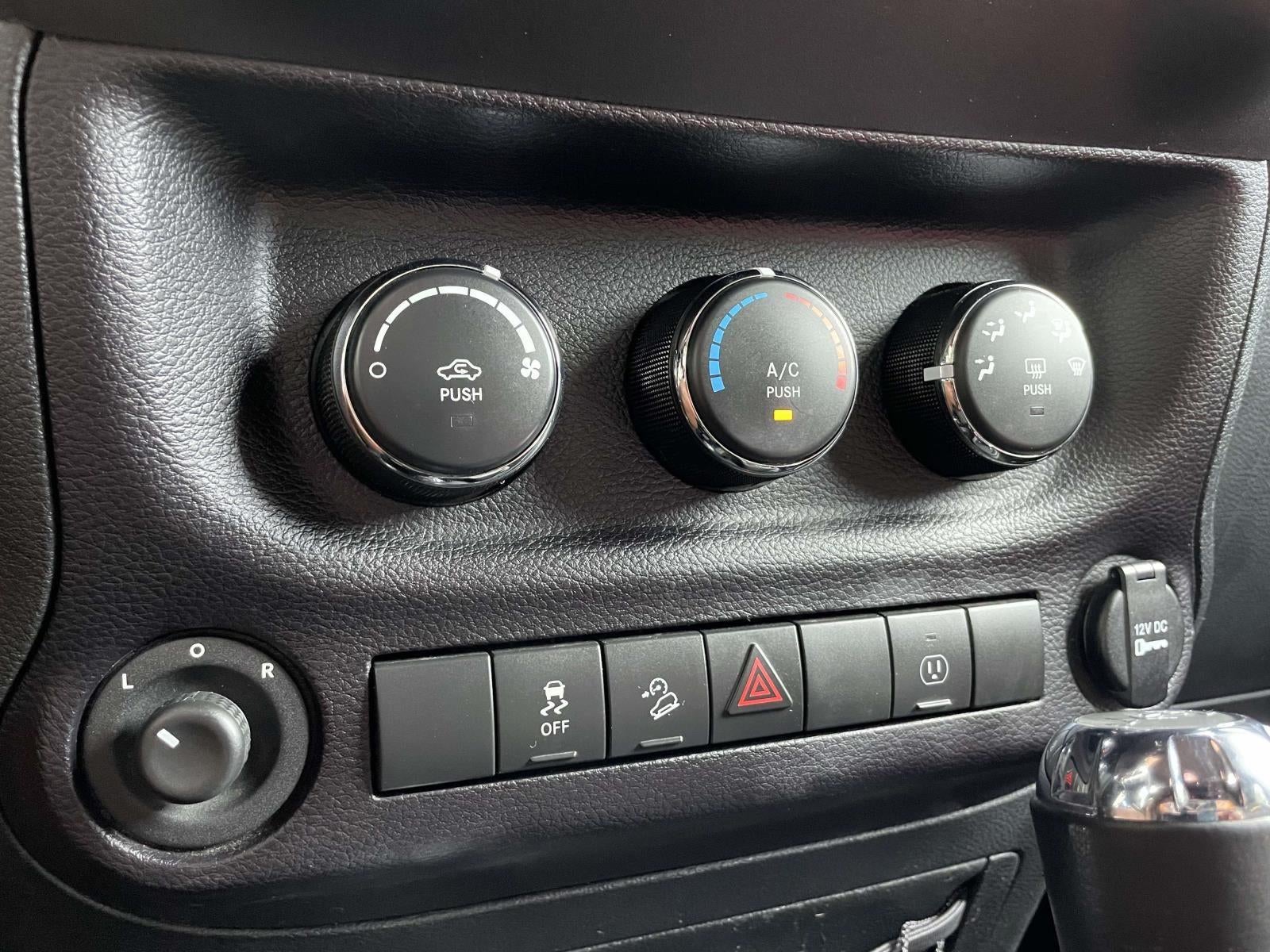 2015 Jeep Wrangler Sahara
