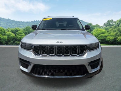 2023 Jeep Grand Cherokee Laredo