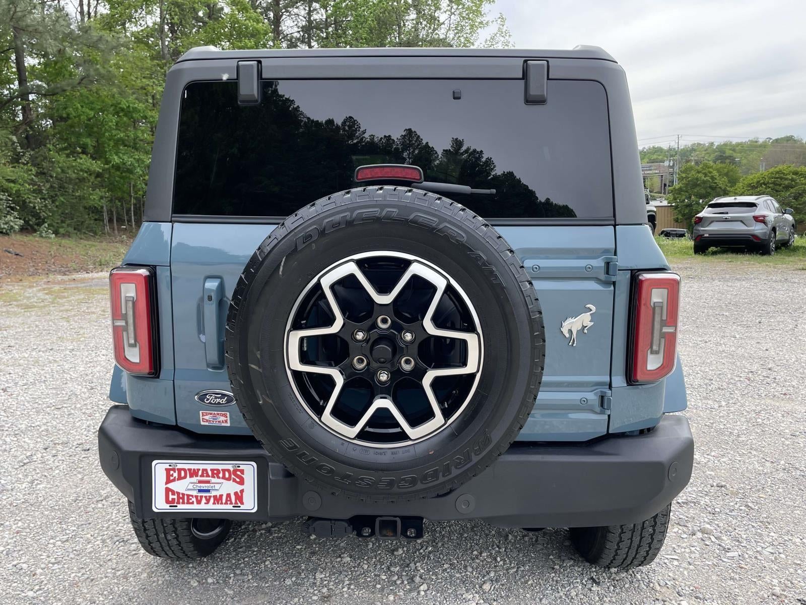 2023 Ford Bronco Base