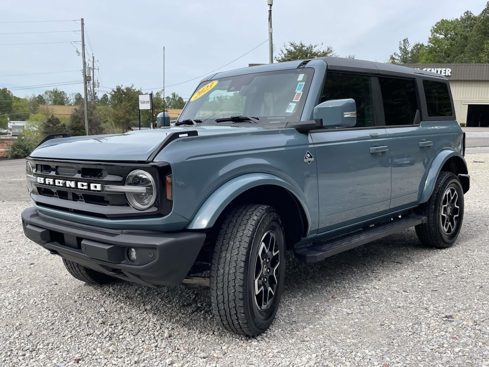 2023 Ford Bronco Base
