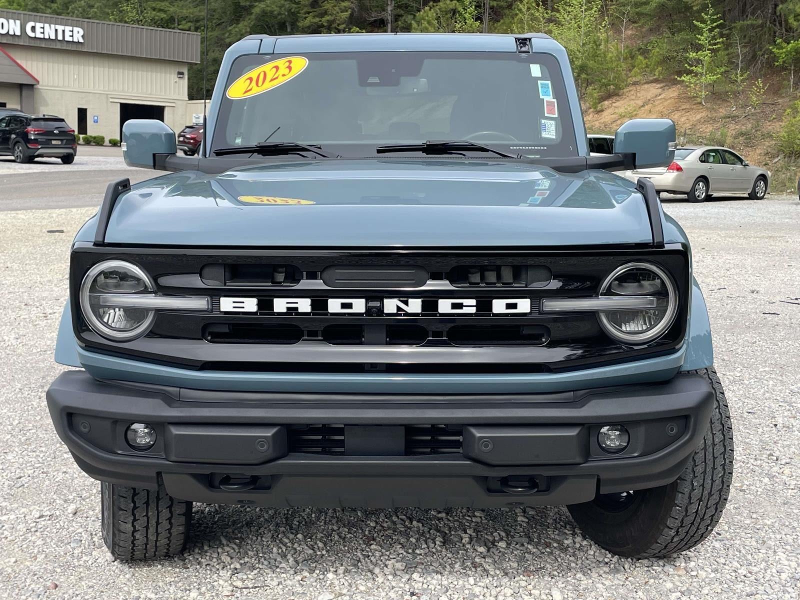 2023 Ford Bronco Base
