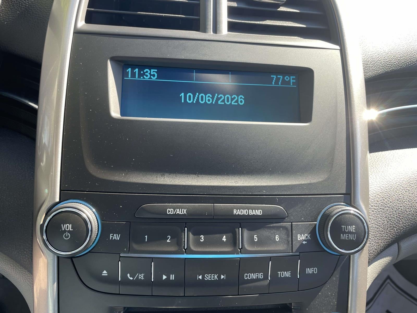 2015 Chevrolet Malibu LS