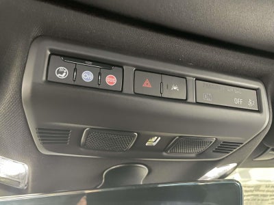 2025 Chevrolet Corvette E-Ray 1LZ