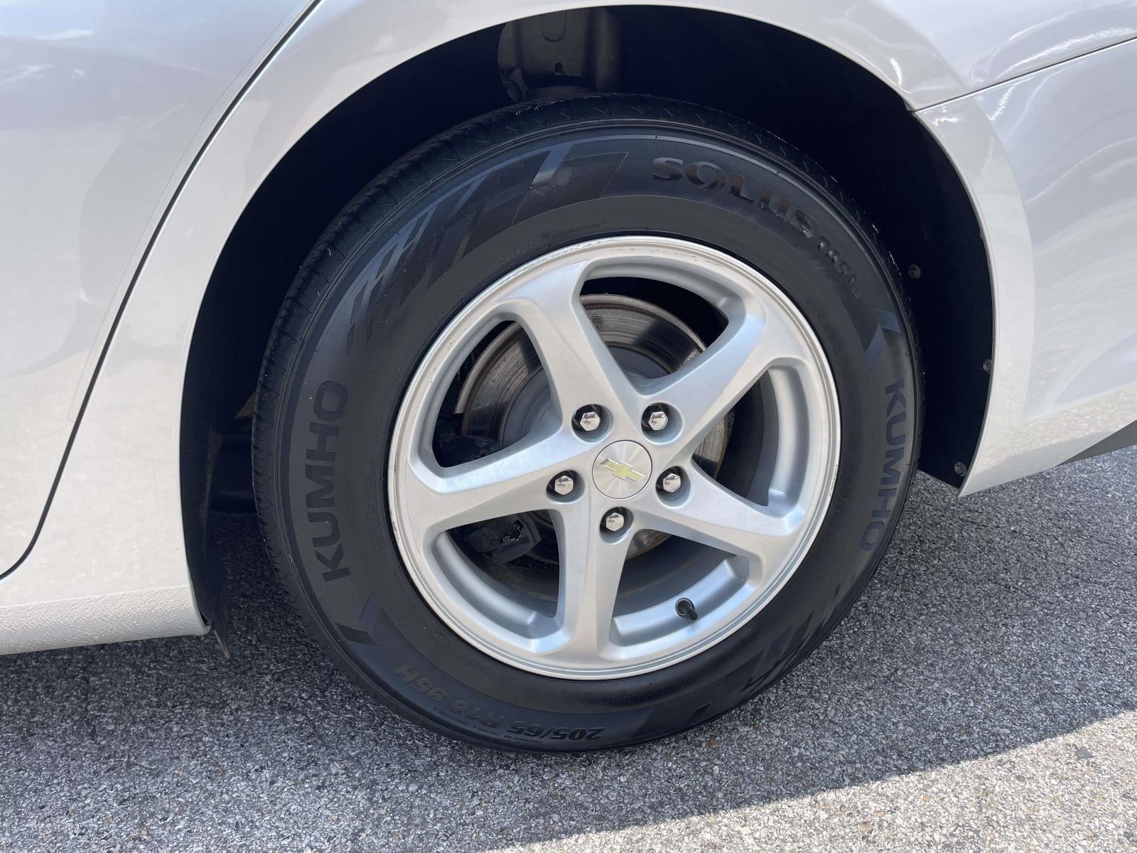 2018 Chevrolet Malibu LS