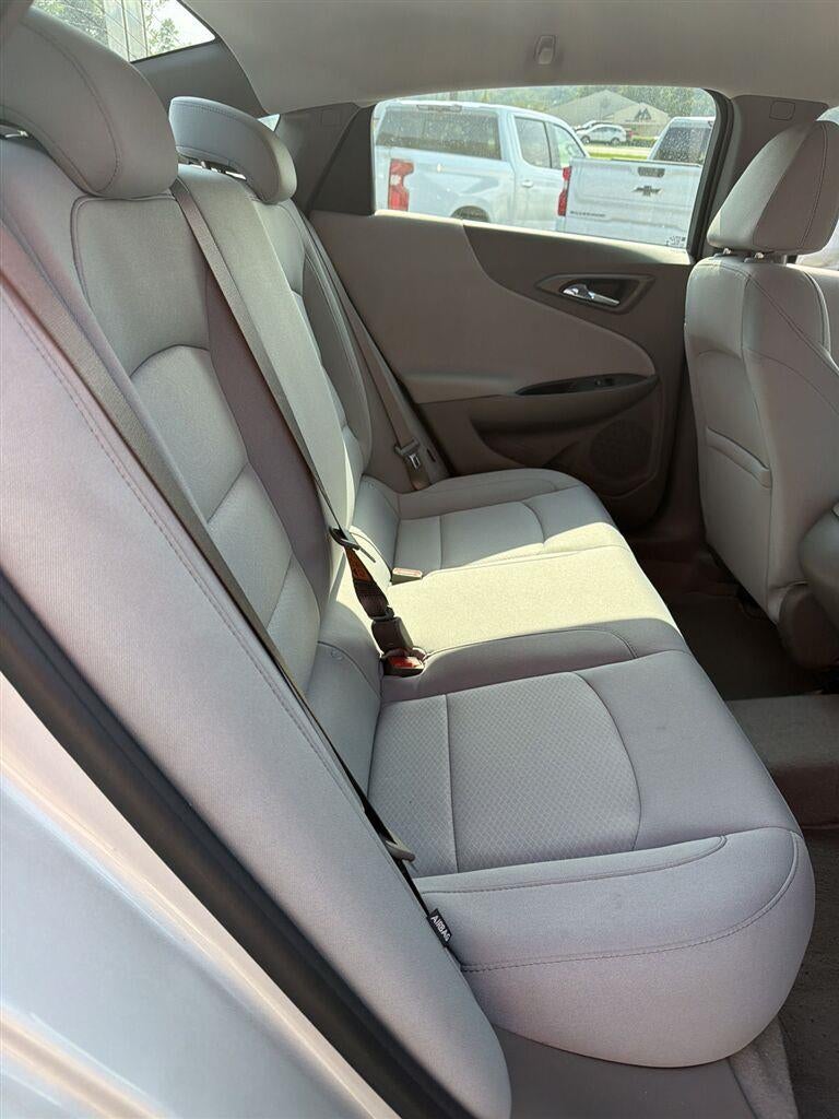 2021 Chevrolet Malibu LS