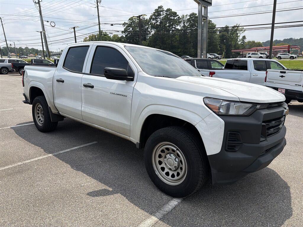 2024 Chevrolet Colorado WT