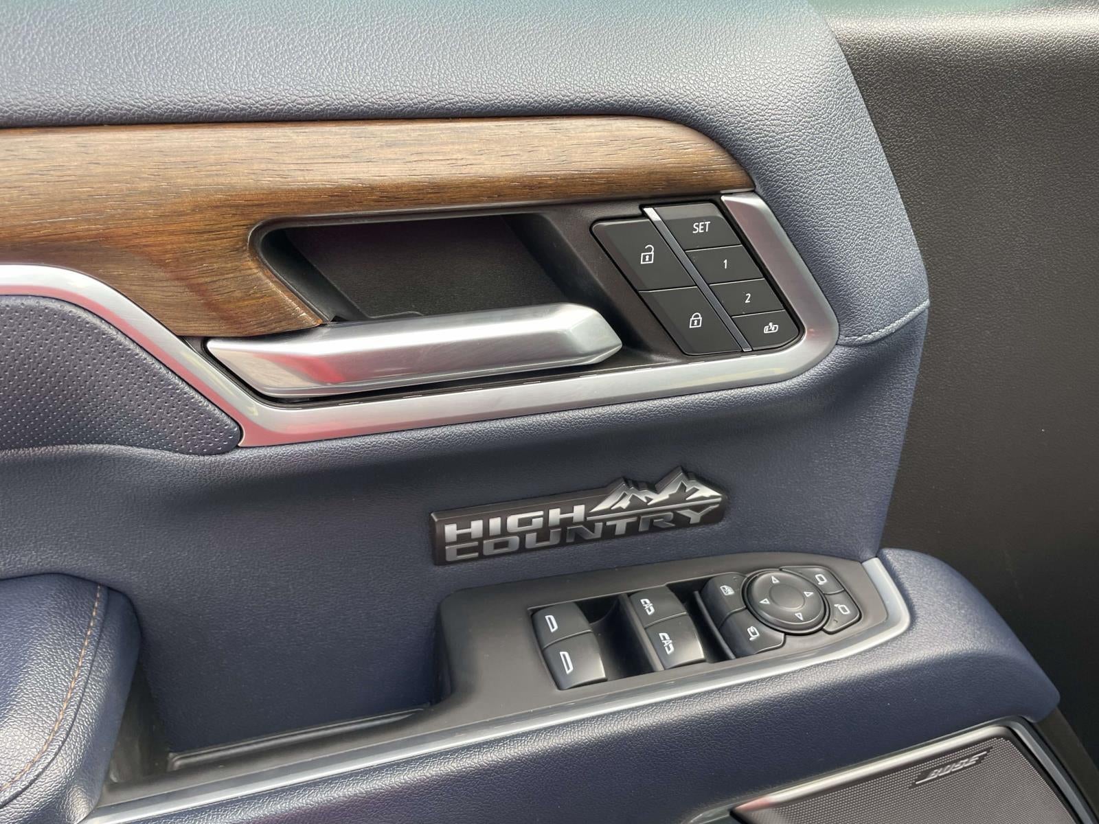 2022 Chevrolet Silverado 1500 High Country