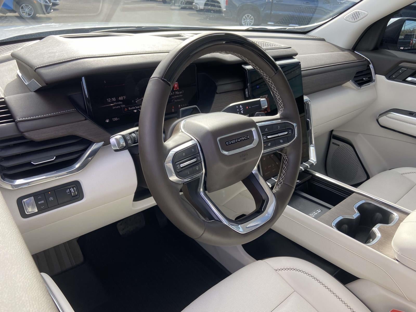 2024 GMC Acadia Denali