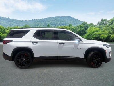 2022 Chevrolet Traverse Premier