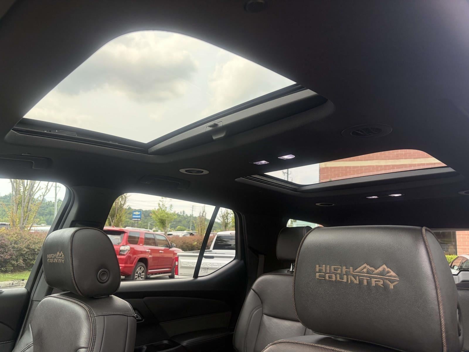 2023 Chevrolet Traverse High Country