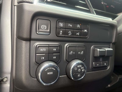 2025 Chevrolet Suburban RST