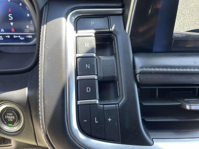 2023 Chevrolet Suburban LT
