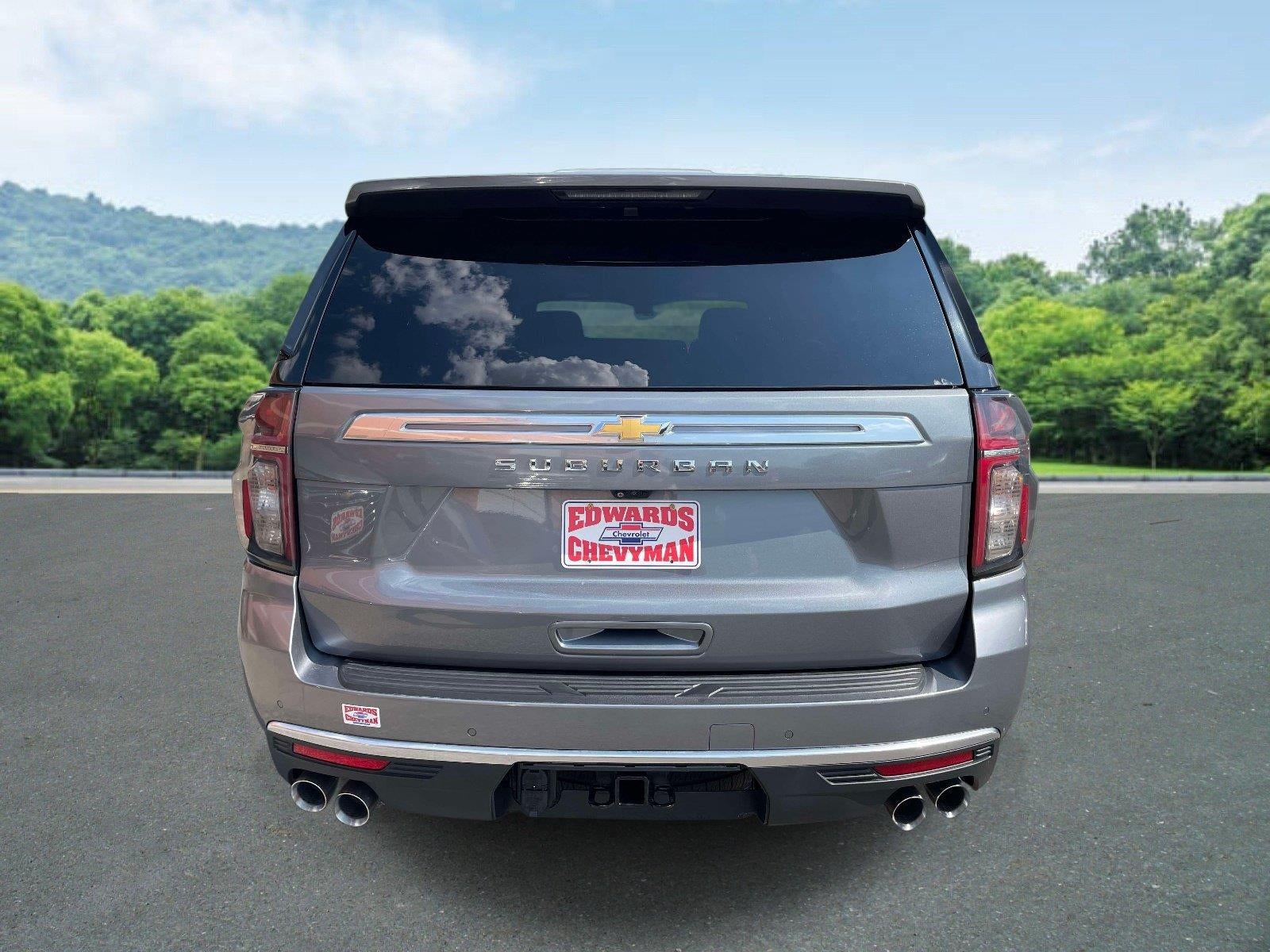 2022 Chevrolet Suburban High Country