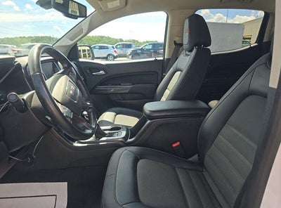 2022 GMC Canyon 4WD AT4 w/Cloth