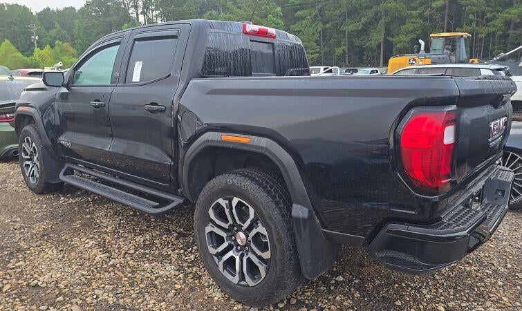 2024 GMC Canyon AT4
