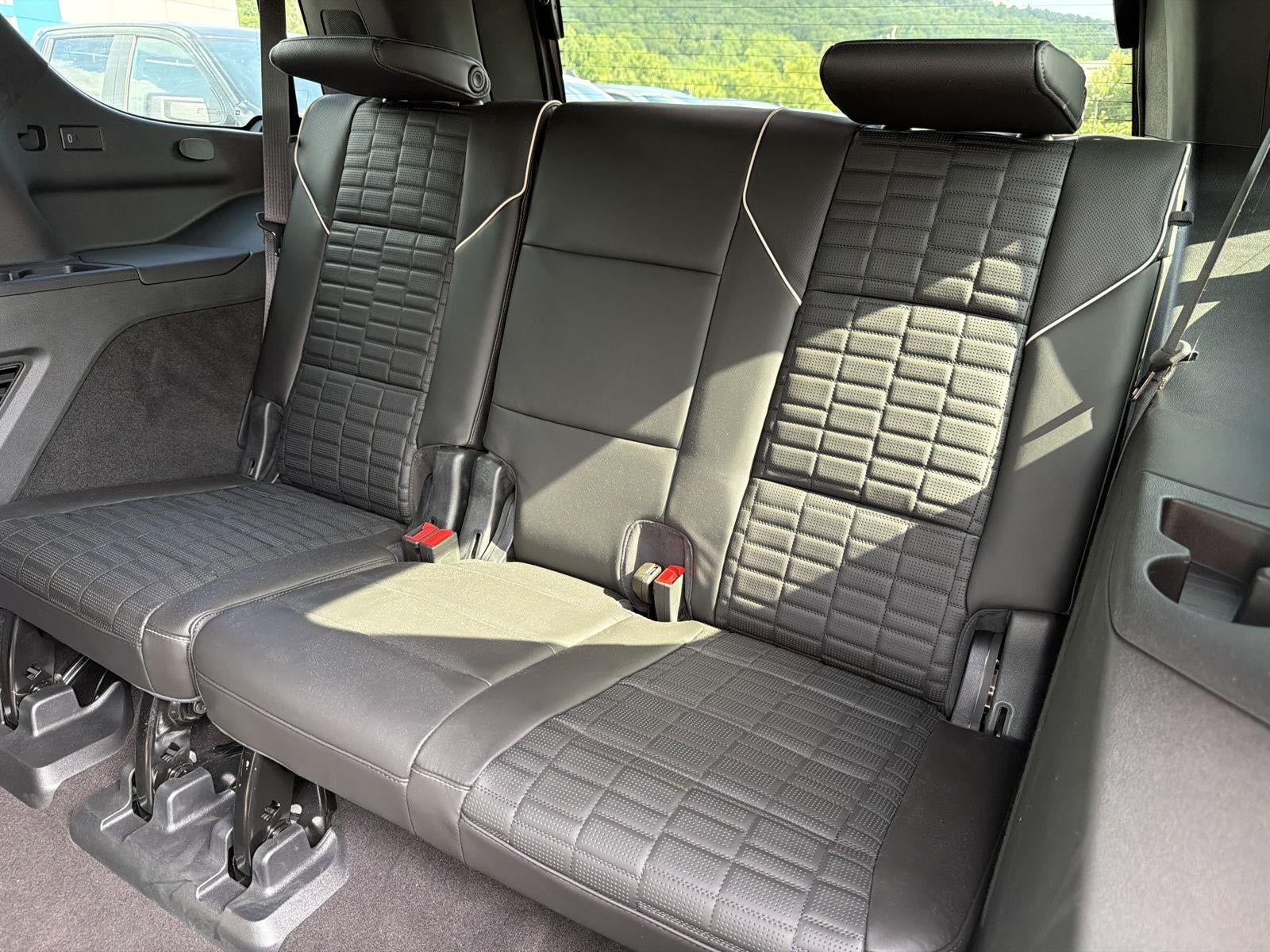 2023 Cadillac Escalade 4WD Sport Platinum