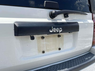 2007 Jeep Commander Sport