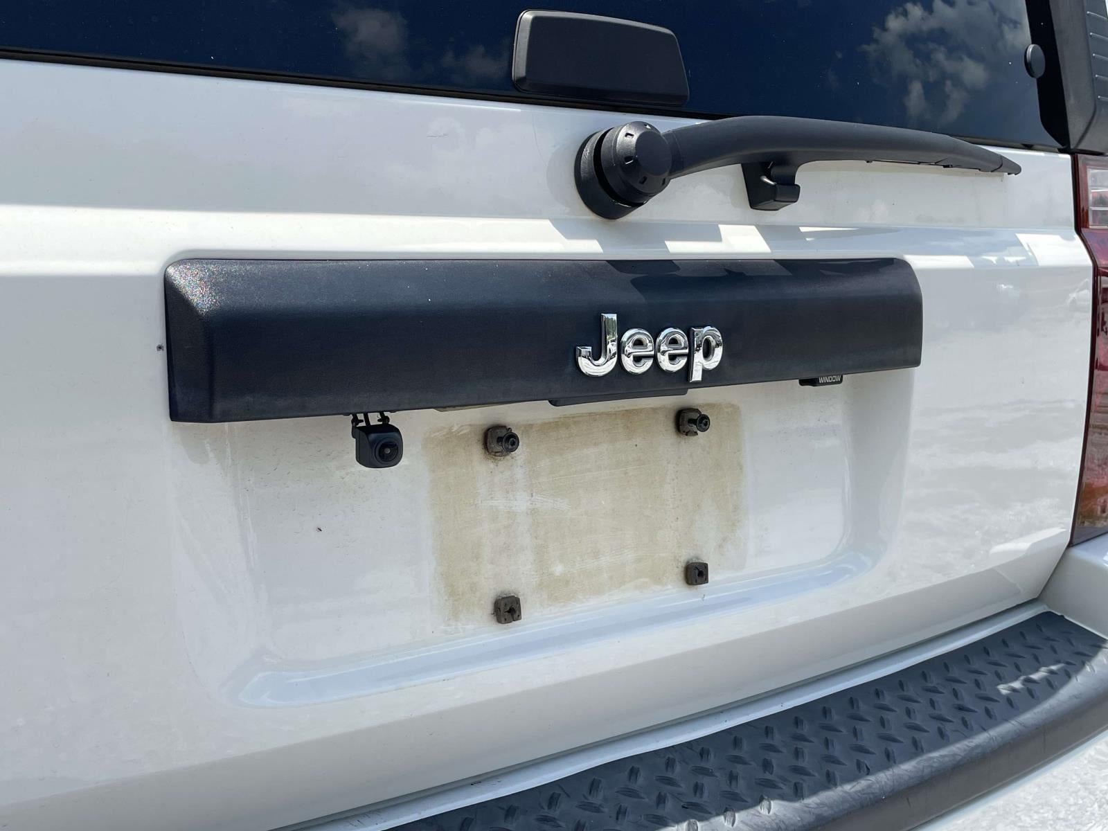 2007 Jeep Commander Sport