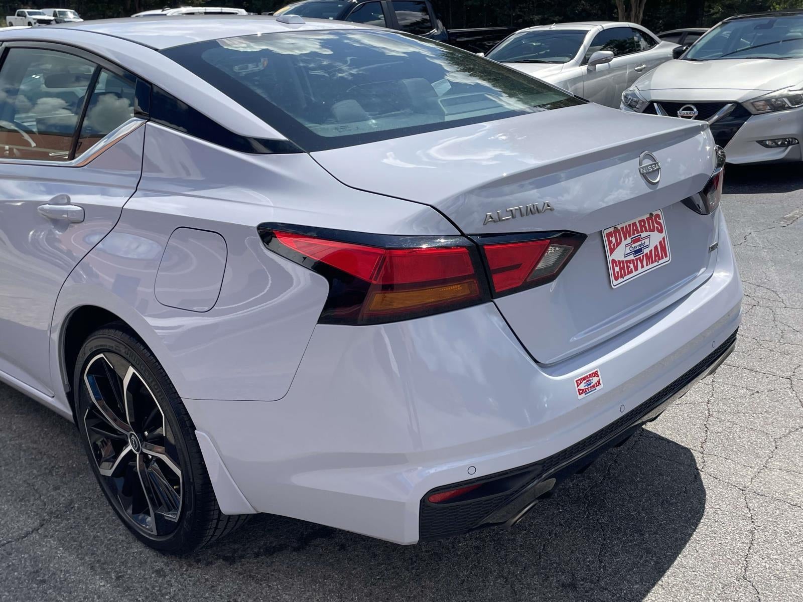 2025 Nissan Altima SR