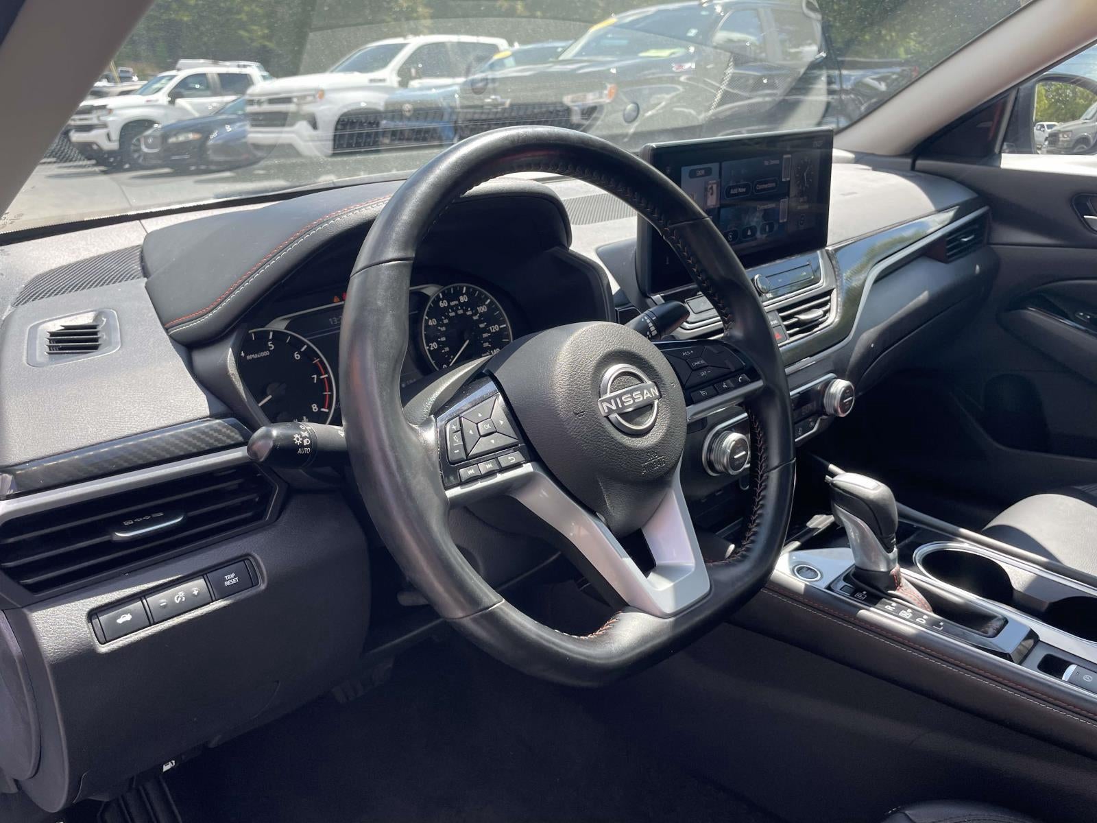 2025 Nissan Altima SR