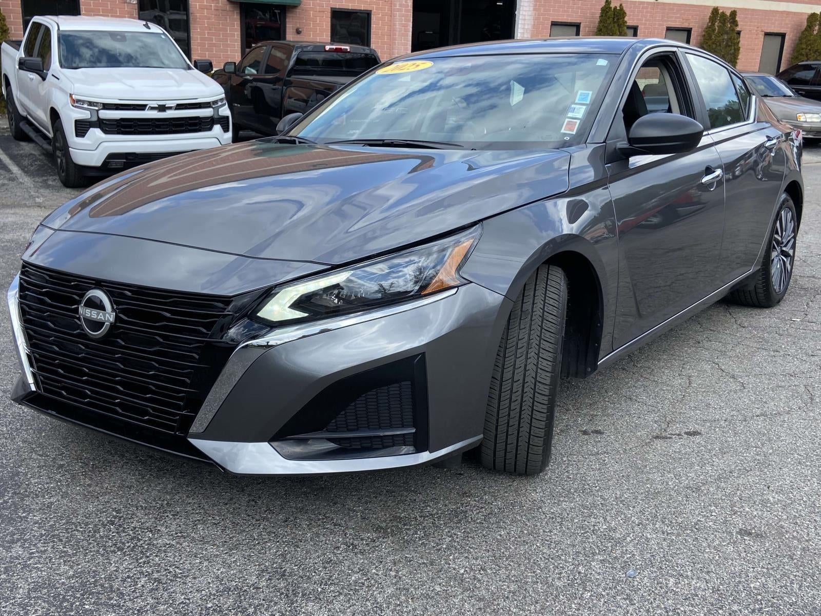 2025 Nissan Altima SV