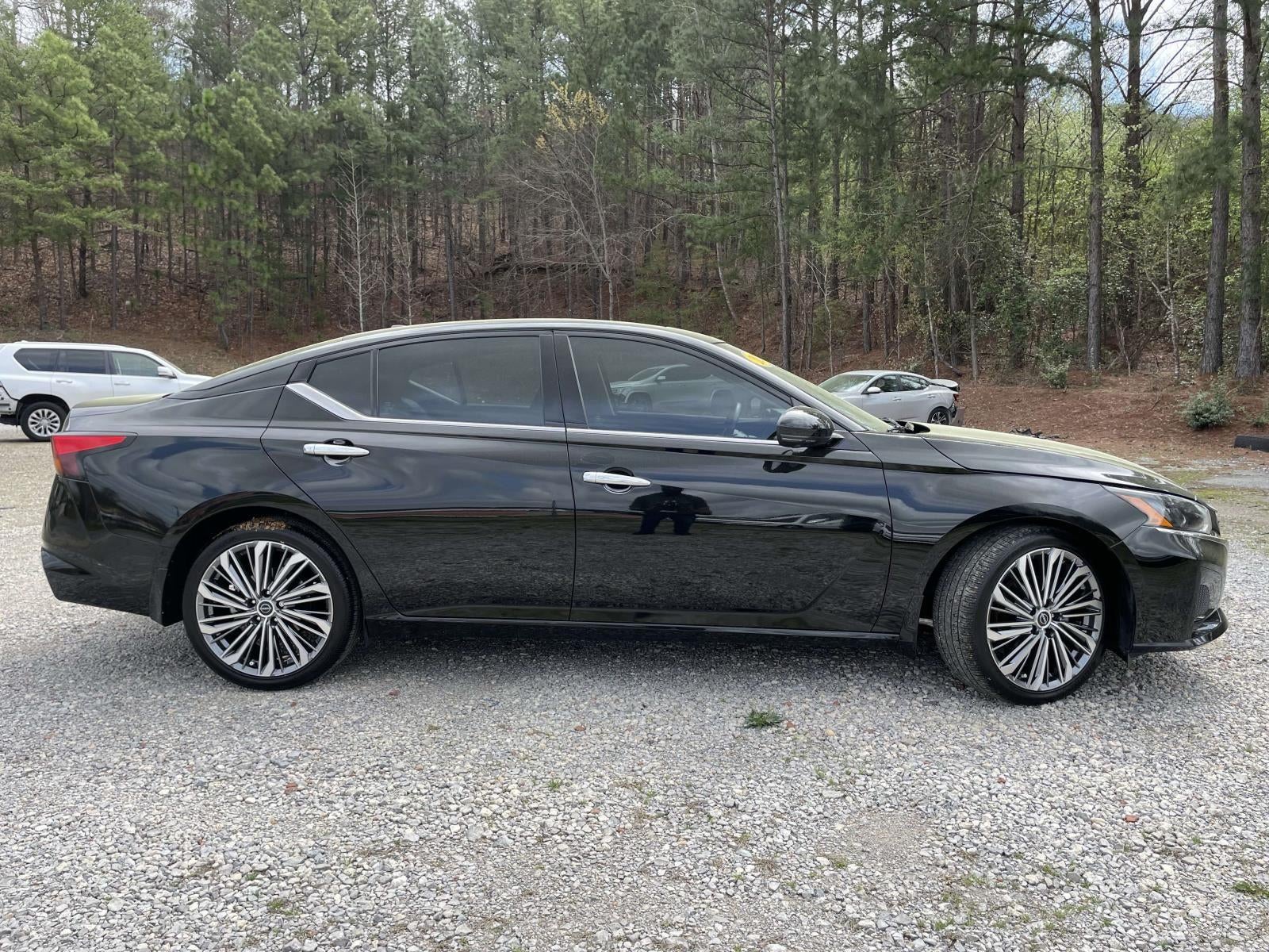 2025 Nissan Altima SL