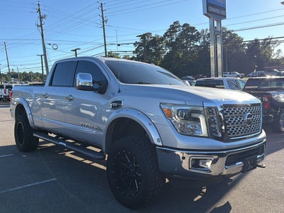 2017 Nissan Titan XD SL
