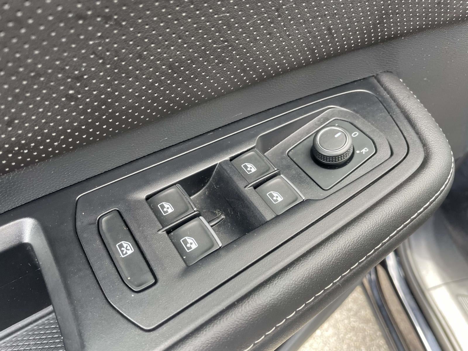 2024 Volkswagen Atlas Cross Sport 2.0T SE