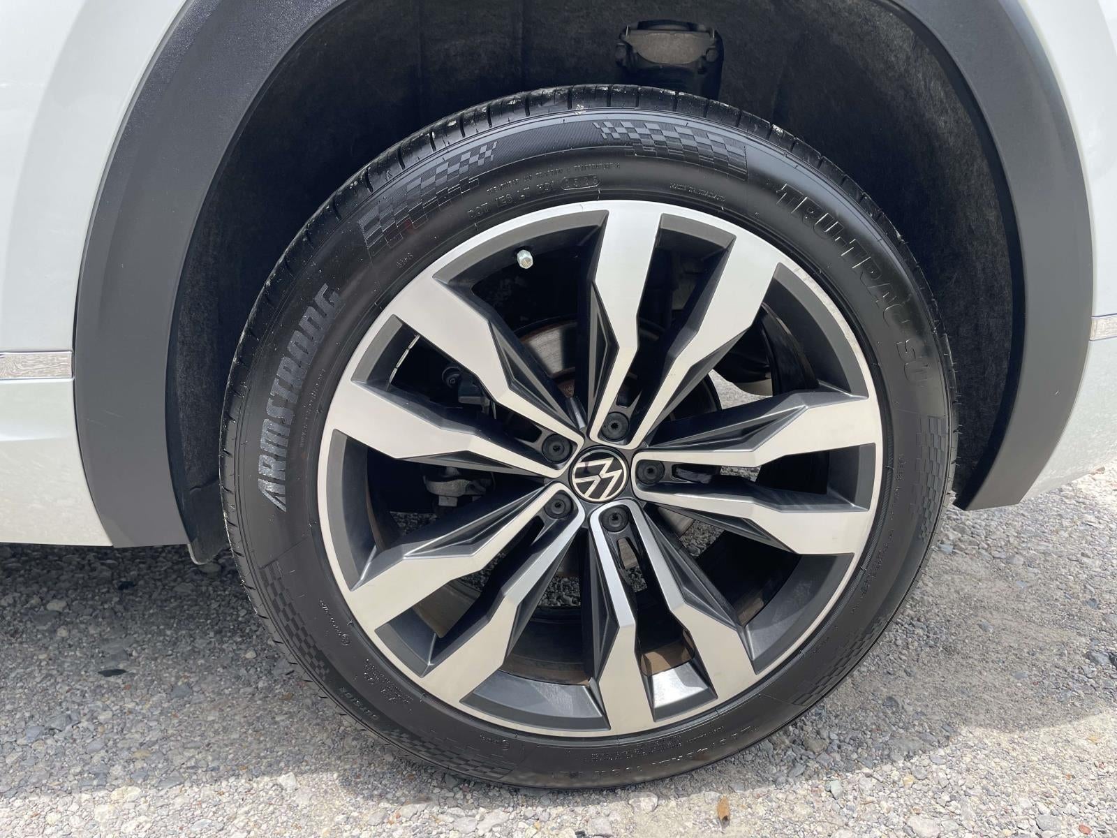 2020 Volkswagen Atlas Cross Sport 3.6L V6 SEL R-Line
