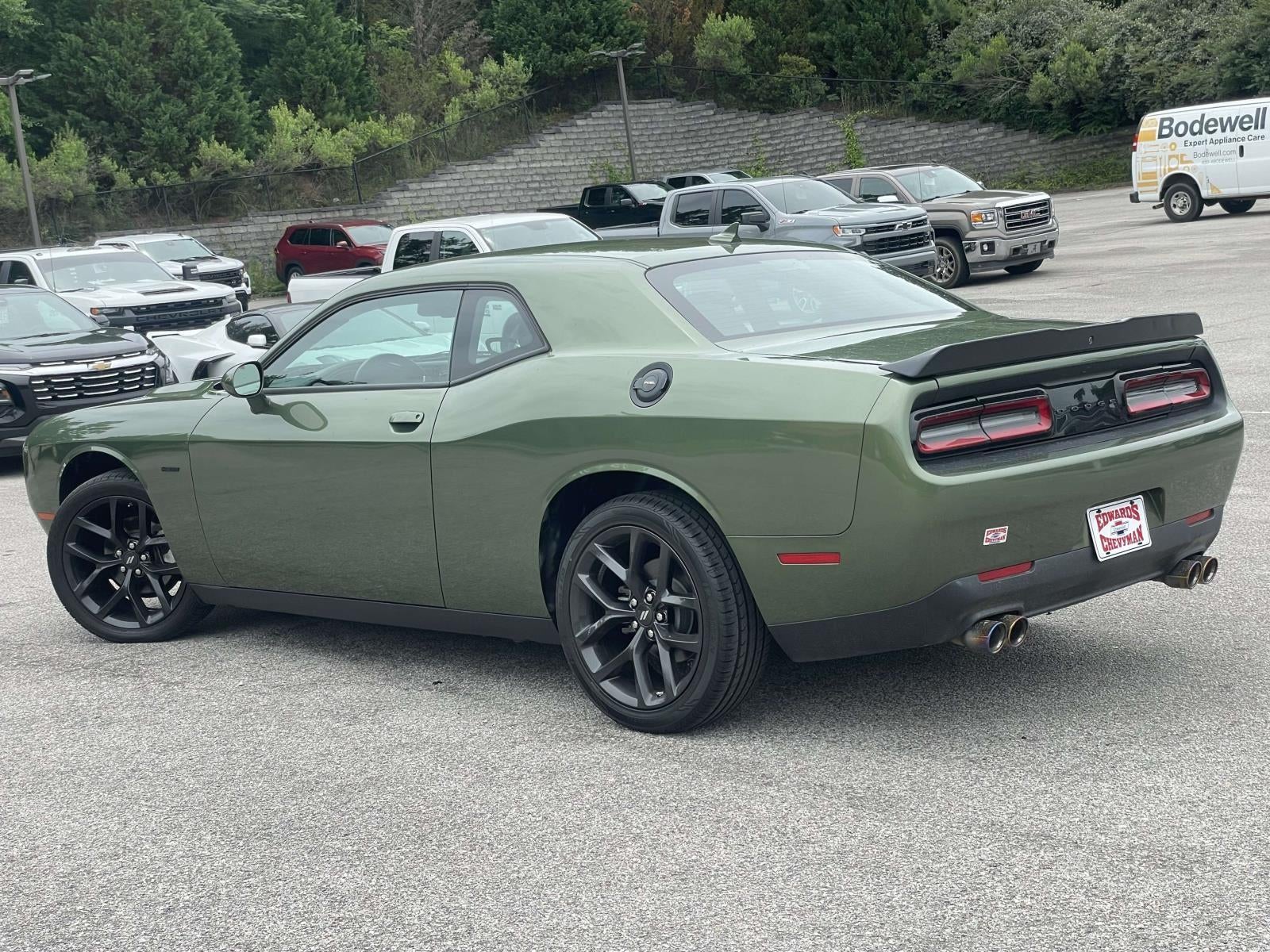 2022 Dodge Challenger SXT