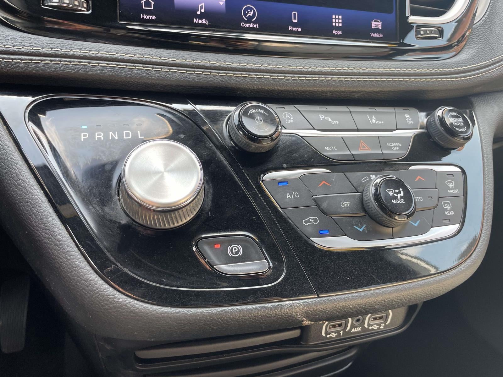 2021 Chrysler Pacifica Touring