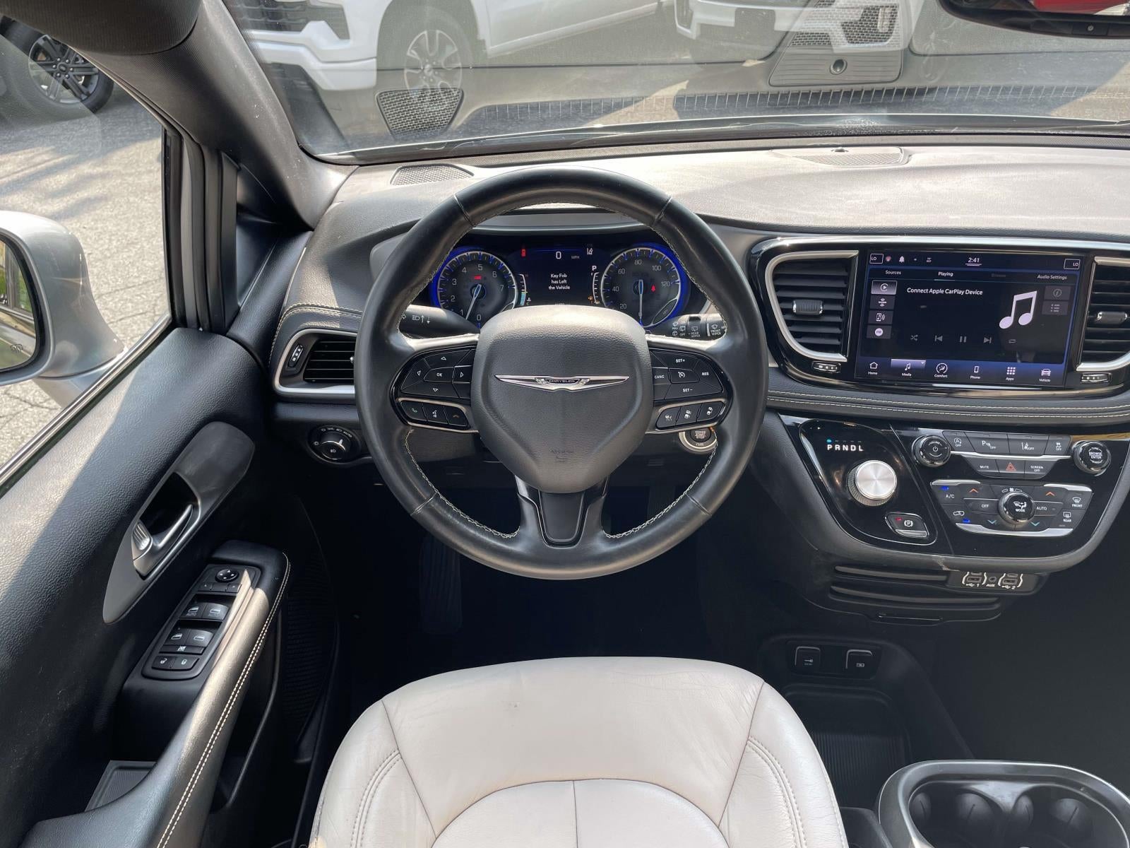 2021 Chrysler Pacifica Touring