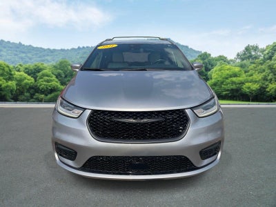 2021 Chrysler Pacifica Touring