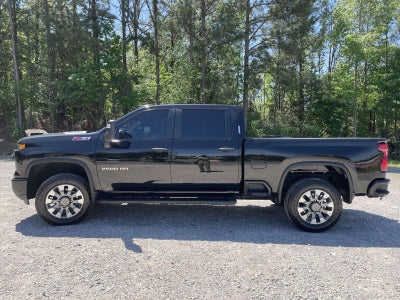 2025 Chevrolet Silverado 2500 HD Custom