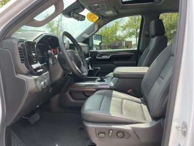2025 Chevrolet Silverado 3500 HD LTZ