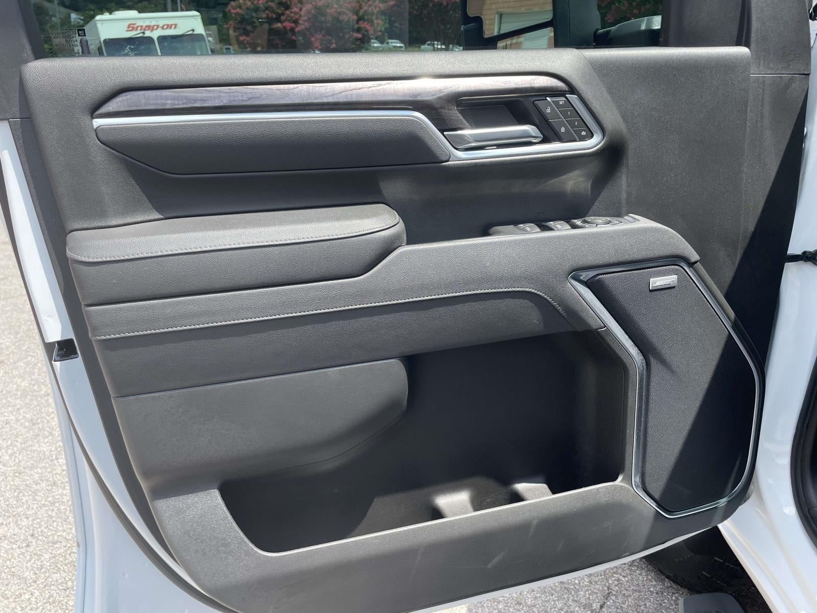 2025 Chevrolet Silverado 3500 HD LTZ