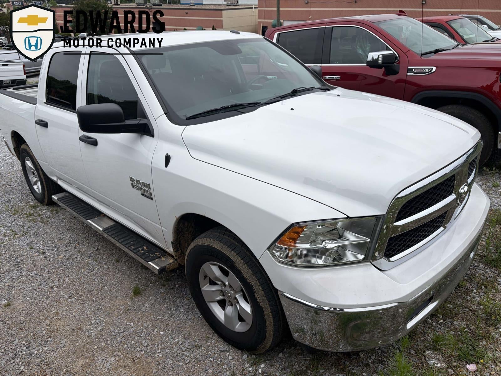 2021 RAM 1500 Classic Tradesman 4x4 Crew Cab 5'7's photo