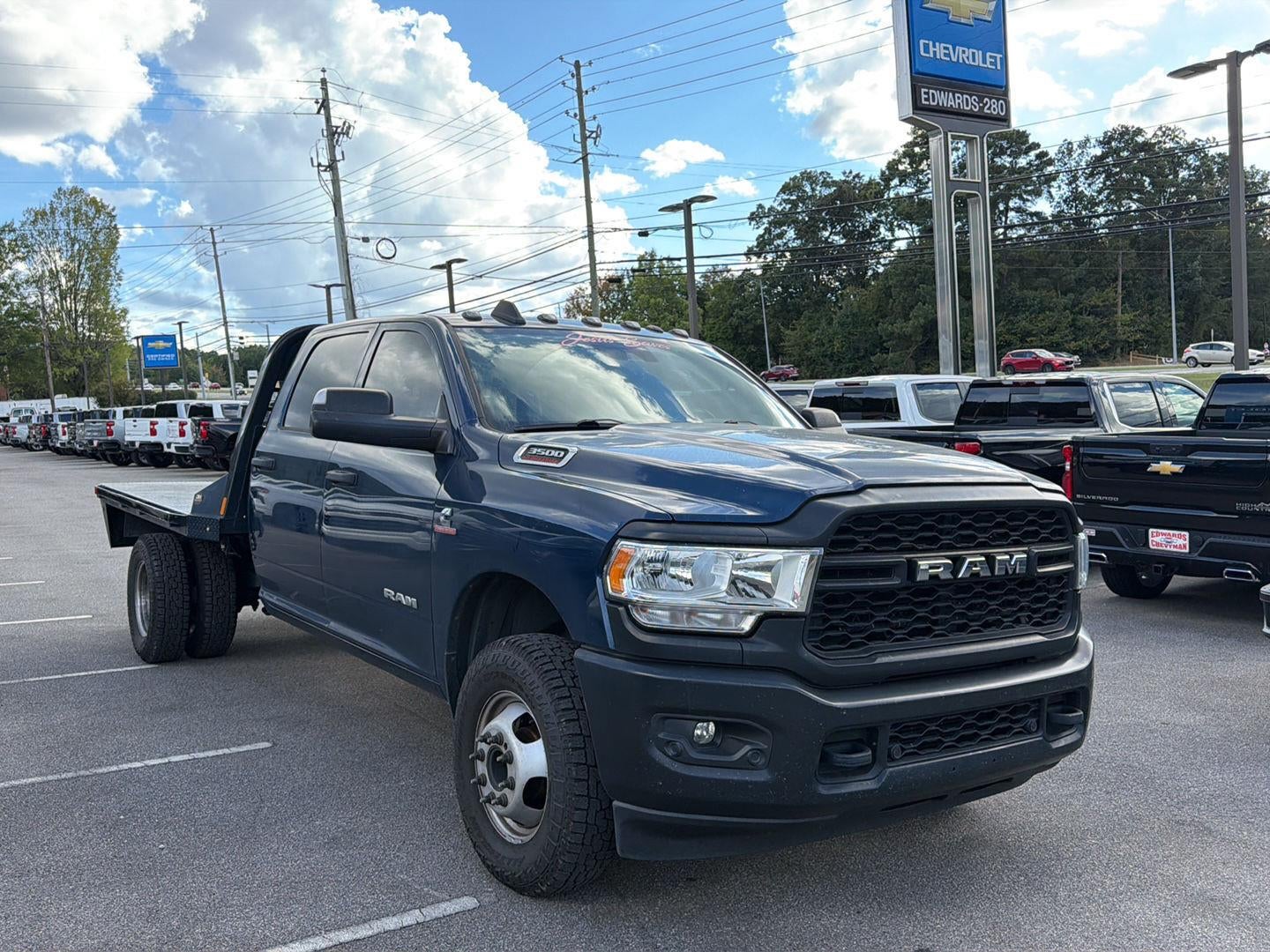 2022 RAM 3500 Chassis Cab Tradesman