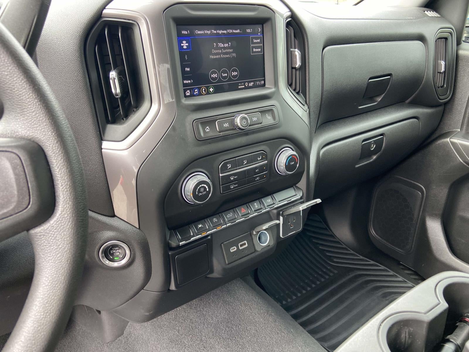 2022 Chevrolet Silverado 1500 Custom