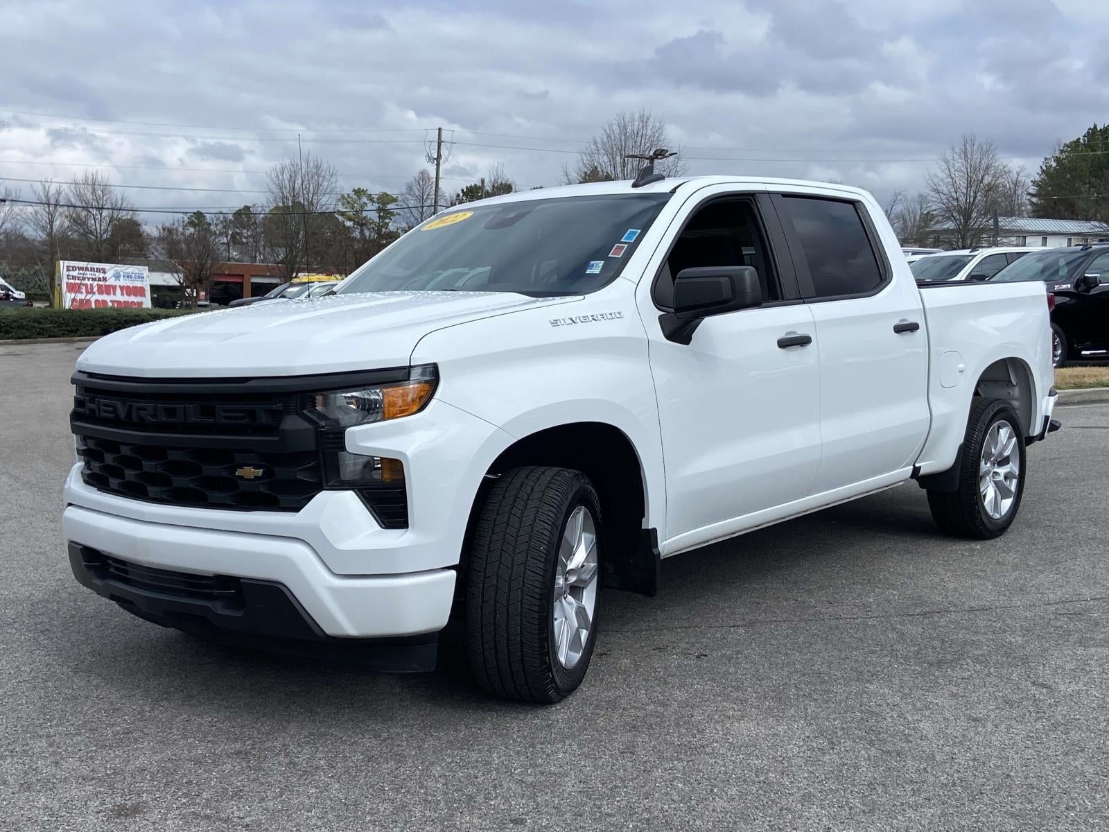 2022 Chevrolet Silverado 1500 Custom