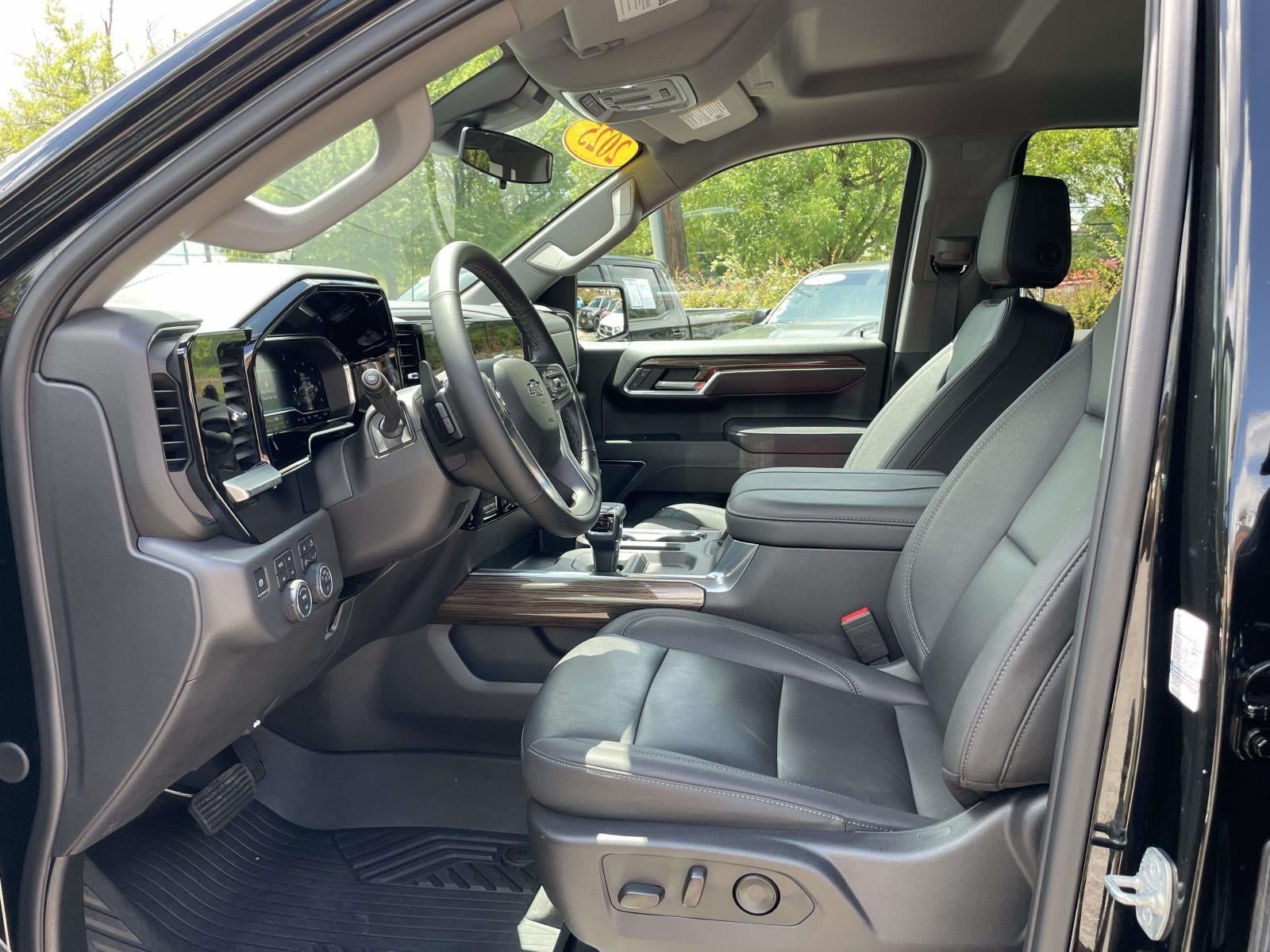 2025 Chevrolet Silverado 1500 LT Trail Boss