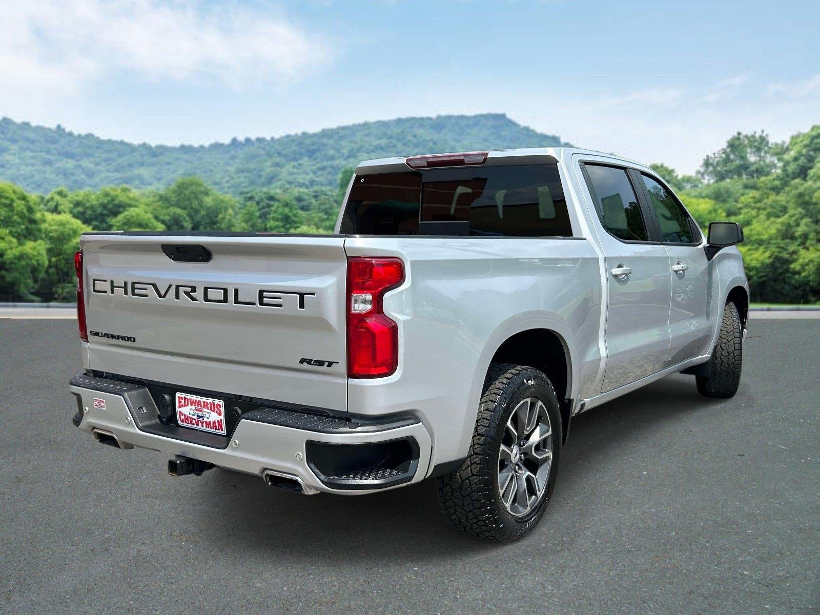 2022 Chevrolet Silverado 1500 LTD RST