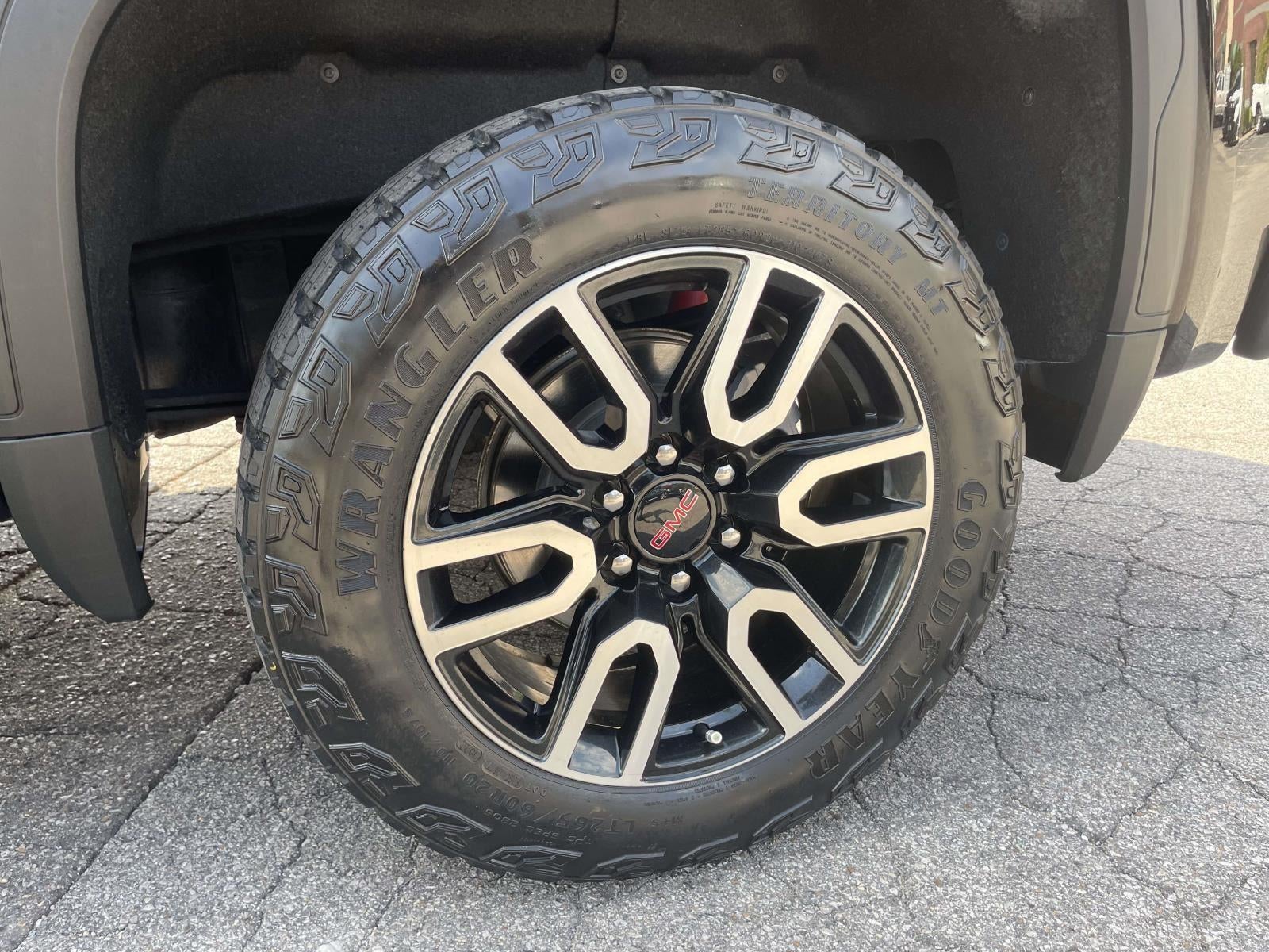 2022 GMC Sierra 1500 AT4