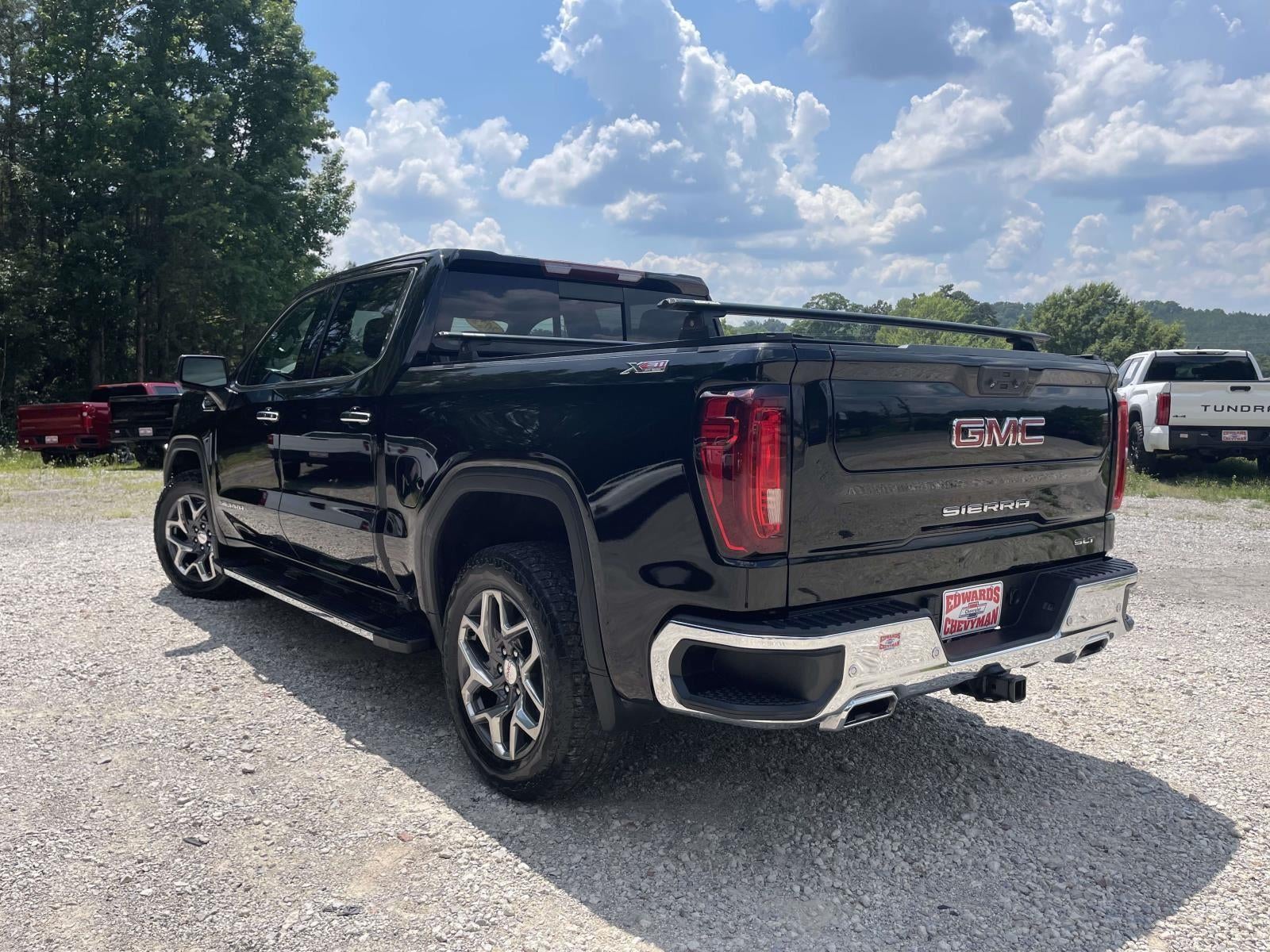 2022 GMC Sierra 1500 SLT
