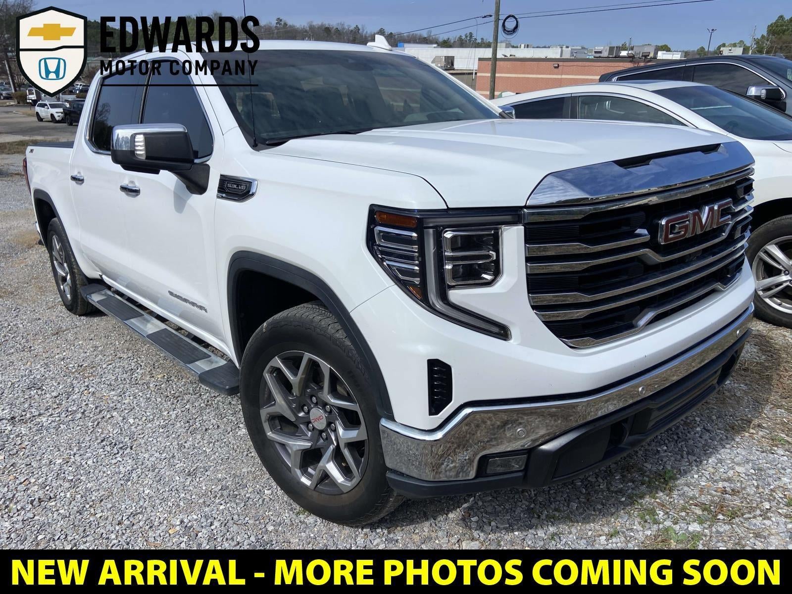 2022 GMC Sierra 1500 SLT