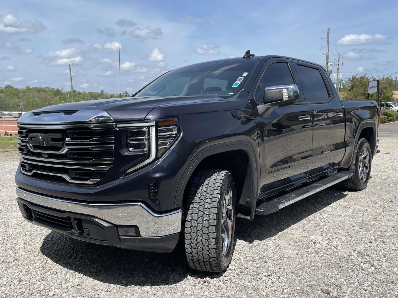 2022 GMC Sierra 1500 SLT