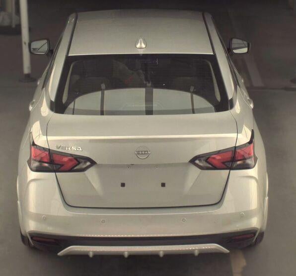 2025 Nissan Versa SV